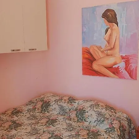 Blue Horizont * Golem (Tirana)