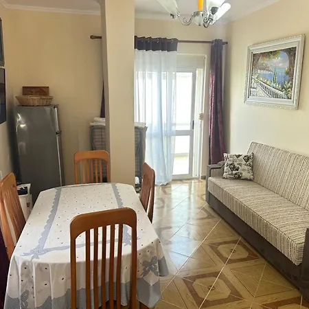 Blue Horizont Apartment Golem (Tirana)